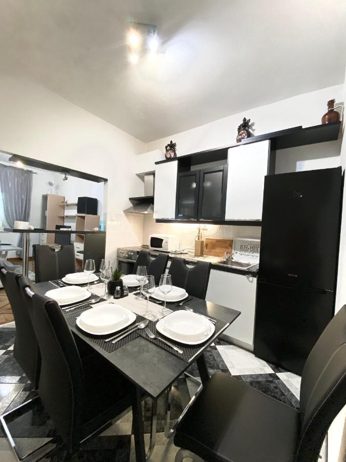 Elite Residence Flos Оребич Экстерьер фото
